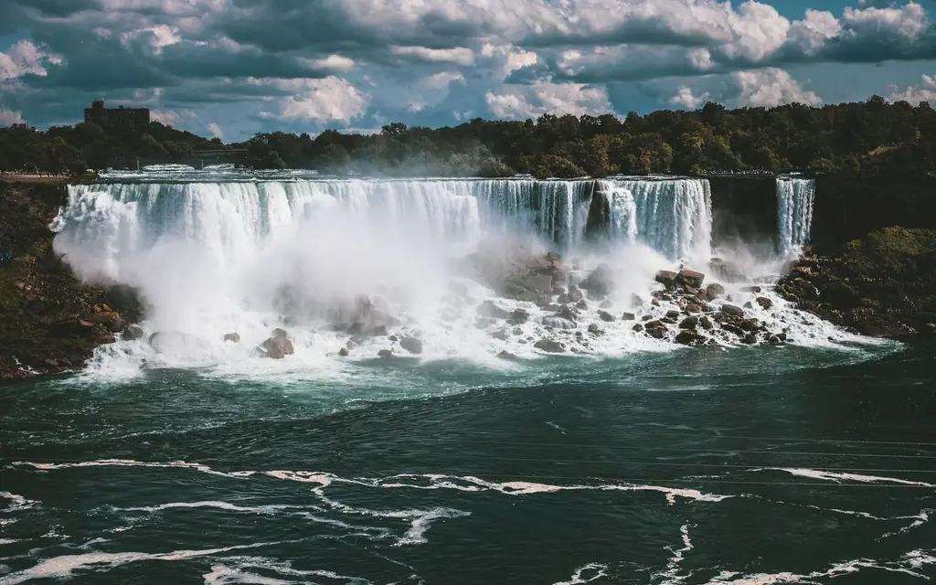 Horseshoe Falls at Niagara Falls