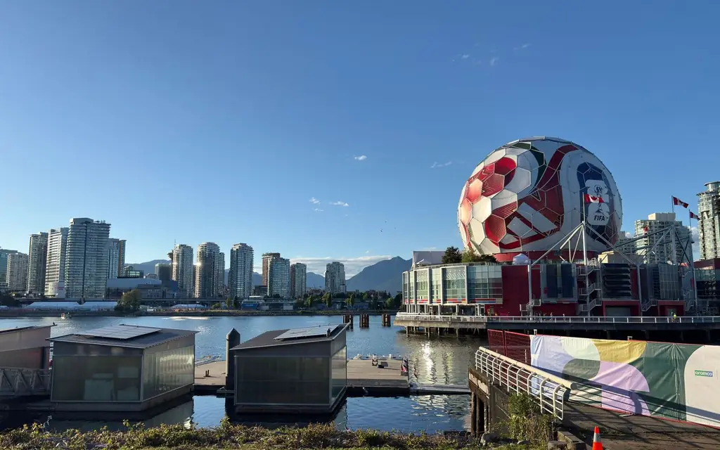 Coal Harbour and downtown Vancouver