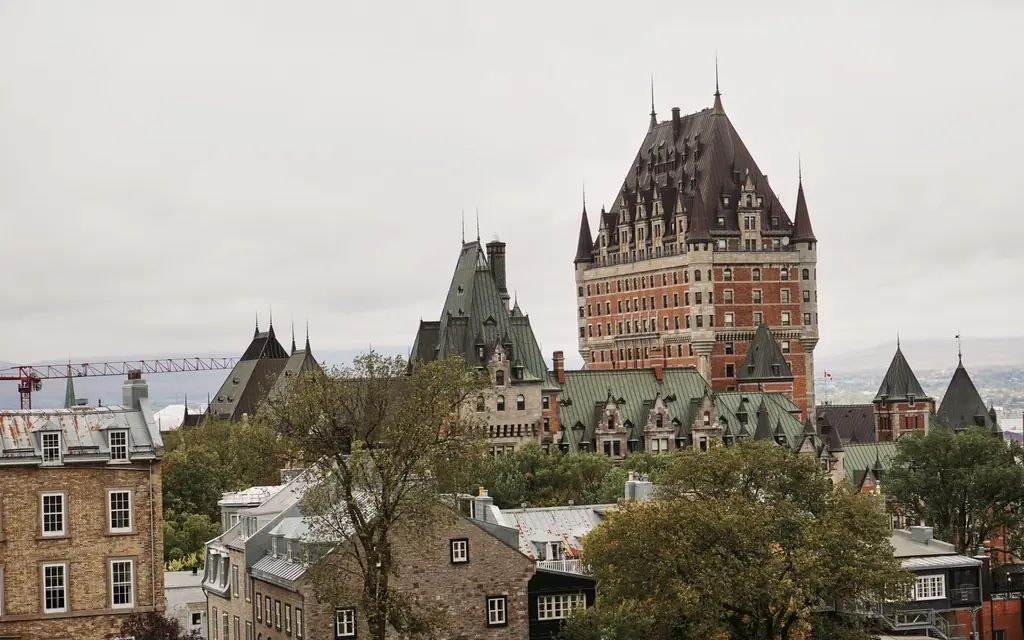 Château Frontenac above Old Québec